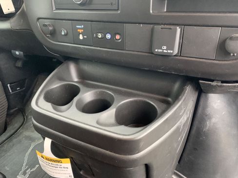 Used 2024 Chevrolet Express 2500 w/ Driver Convenience Package image 21