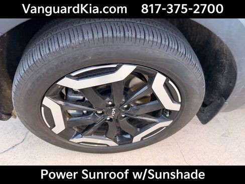 Used 2024 Kia Telluride S w/ S Sunroof Package image 8