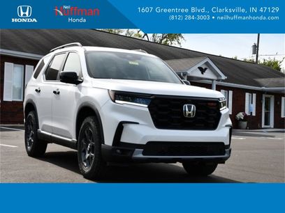 New 2025 Honda Pilot TrailSport