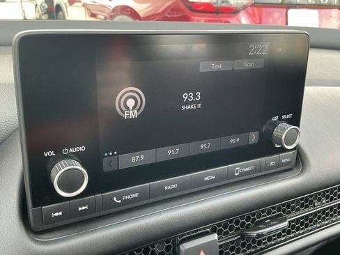 Used 2025 Honda HR-V LX image 24