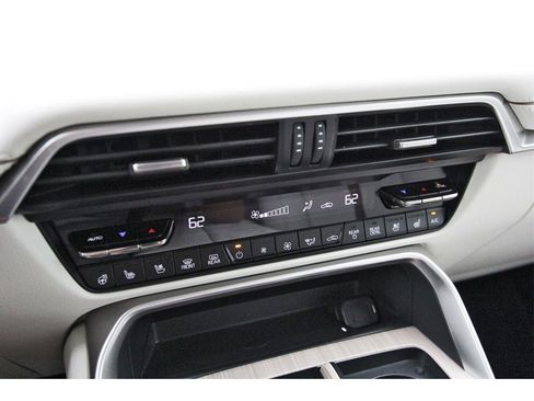 Certified 2025 MAZDA CX-90 3.3 Turbo w/ Premium Plus Pkg image 26