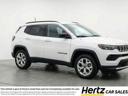 Used 2025 Jeep Compass Latitude