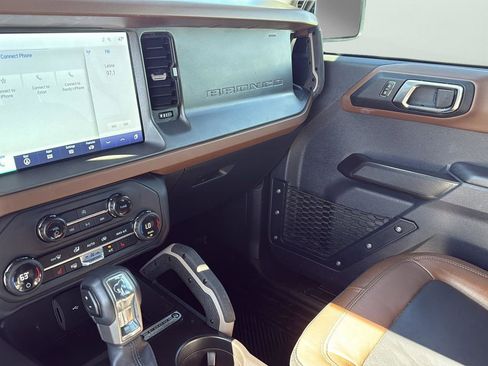 Used 2024 Ford Bronco Outer Banks image 20