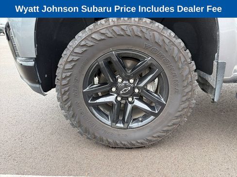 Used 2020 Chevrolet Silverado 1500 LT Trail Boss AWD/4WD image 2