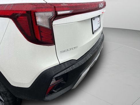 New 2026 Kia Seltos S image 31