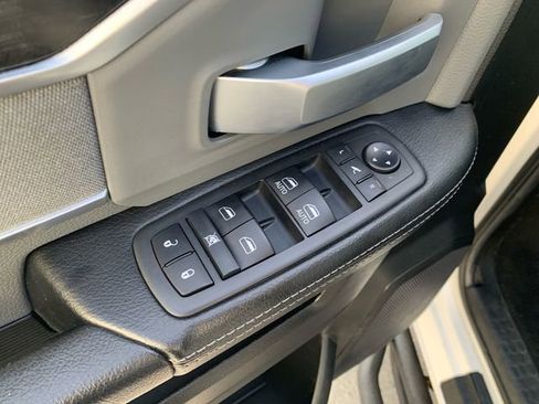 Used 2019 RAM 2500 Big Horn image 17