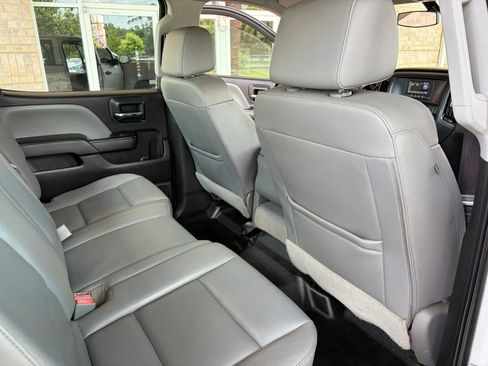Used 2017 Chevrolet Silverado 2500 W/T RWD image 19