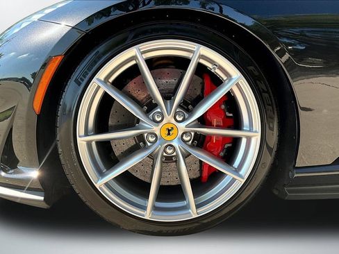 Used 2023 Ferrari 812 GTS RWD image 28