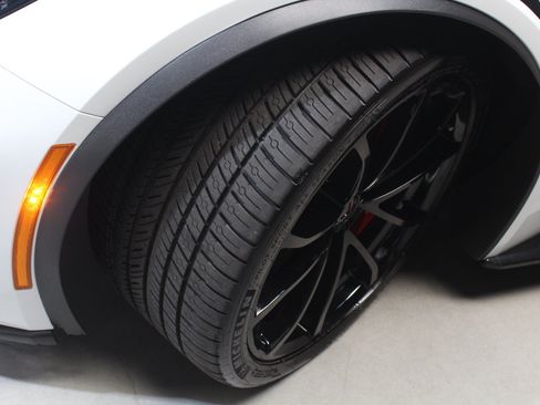 Used 2017 Chevrolet Corvette Grand Sport RWD image 19