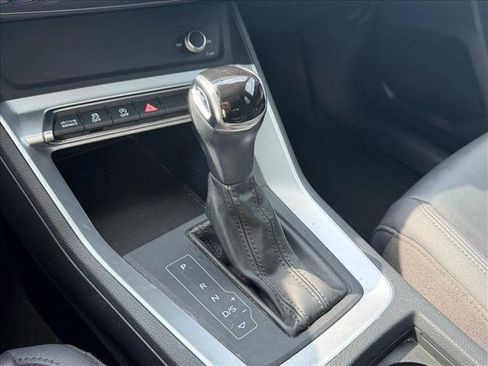 Used 2019 Audi Q3 2.0T Premium AWD/4WD image 12