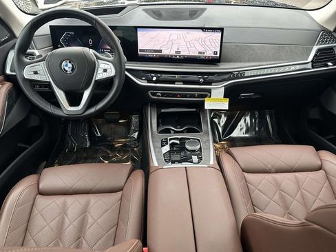 Certified 2024 BMW X7 xDrive40i image 22