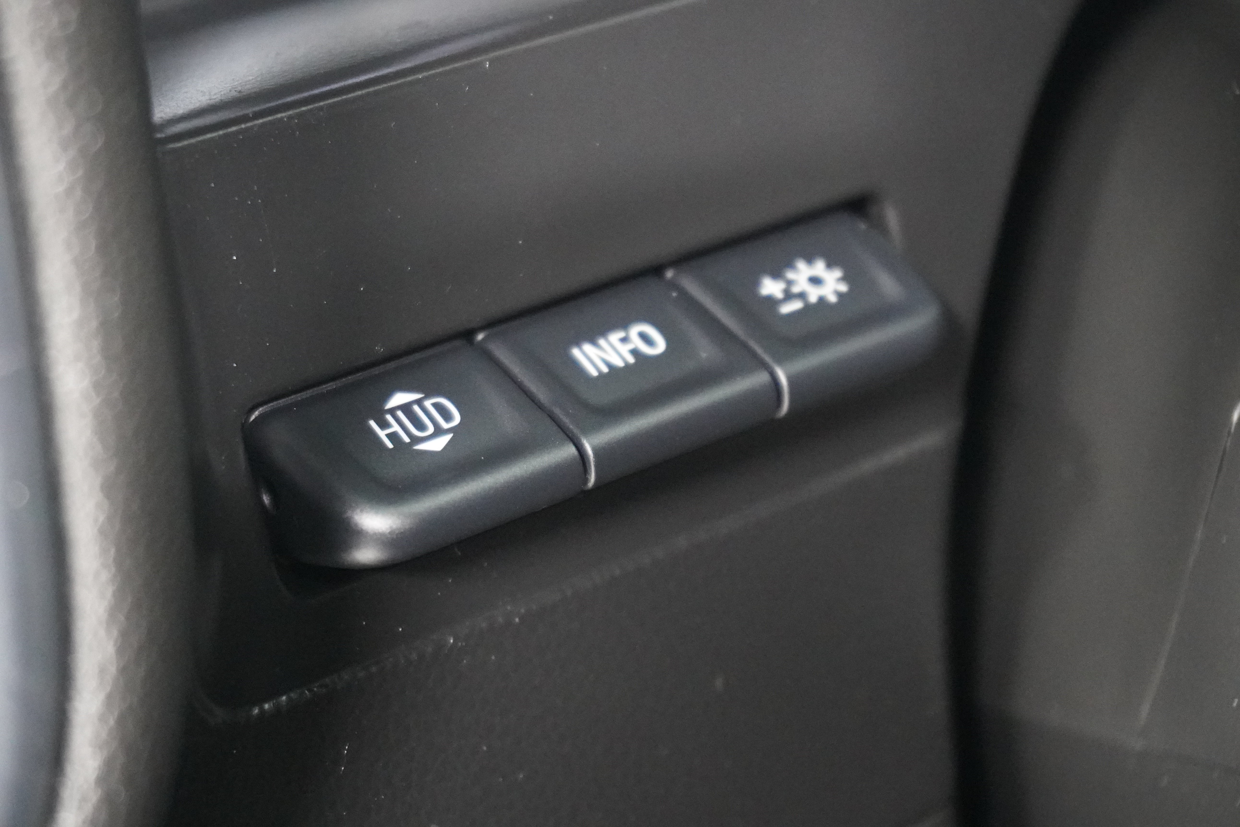 Used 2020 GMC Sierra 1500 AT4 w/ AT4 Premium Package AWD/4WD image 30