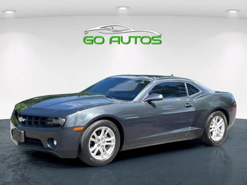 Used 2013 Chevrolet Camaro LT image 4