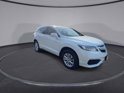 Used 2018 Acura RDX AWD image 2