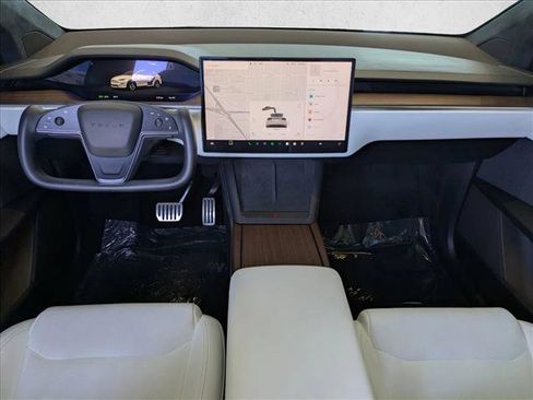 Used 2023 Tesla Model X AWD/4WD image 18