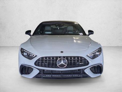 Used 2022 Mercedes-Benz SL 63 AMG 4MATIC image 2