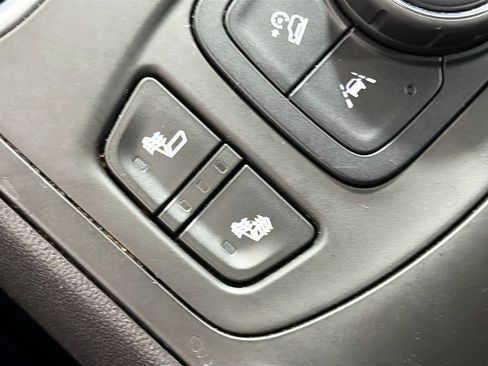 Used 2021 GMC Terrain SLT w/ Elevation Edition AWD/4WD image 20