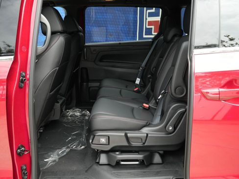 New 2026 Honda Odyssey Sport-L image 18