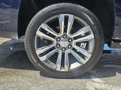Used 2019 GMC Yukon XL Denali w/ Denali Ultimate Package RWD image 11