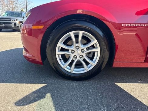 Used 2014 Chevrolet Camaro LT image 27