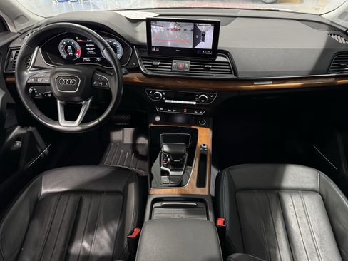 Used 2021 Audi Q5 Premium Plus w/ Premium Plus Package image 22