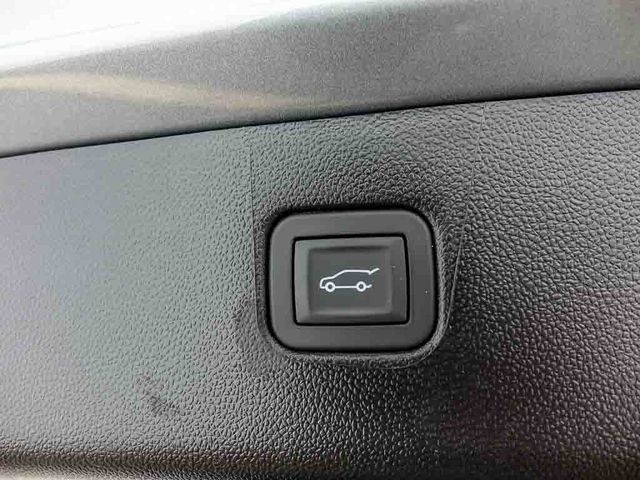 New 2026 Chevrolet Blazer LT w/ LPO, Floor Liner Package AWD/4WD image 9