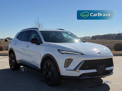 Used 2025 Buick Envision Sport Touring image 1