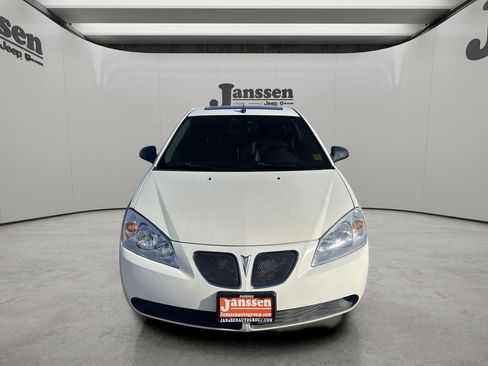 Used 2008 Pontiac G6 GT w/ Premium Package FWD image 7