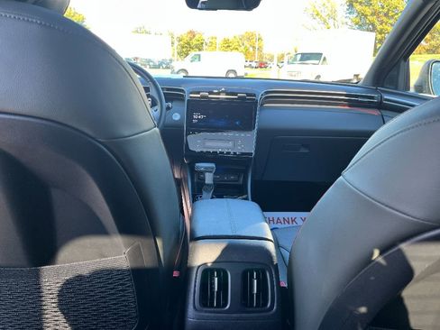 Used 2023 Hyundai Santa Cruz Limited image 20