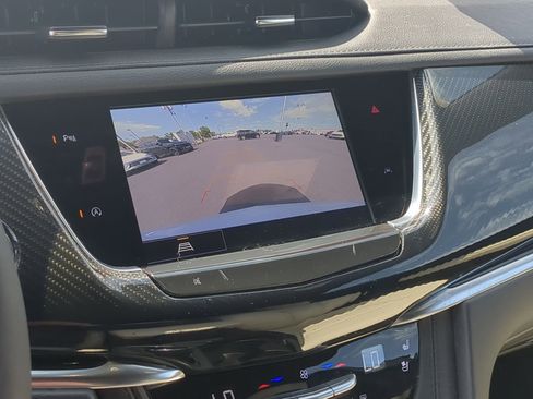 Certified 2024 Cadillac XT6 Sport AWD/4WD image 14