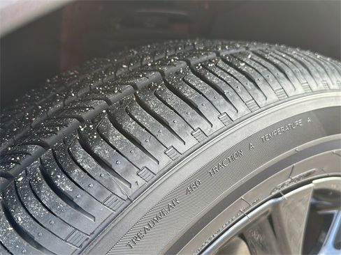 Certified 2025 Honda HR-V Sport image 5