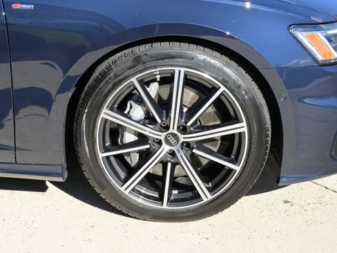 Used 2025 Audi A6 Premium Plus image 12