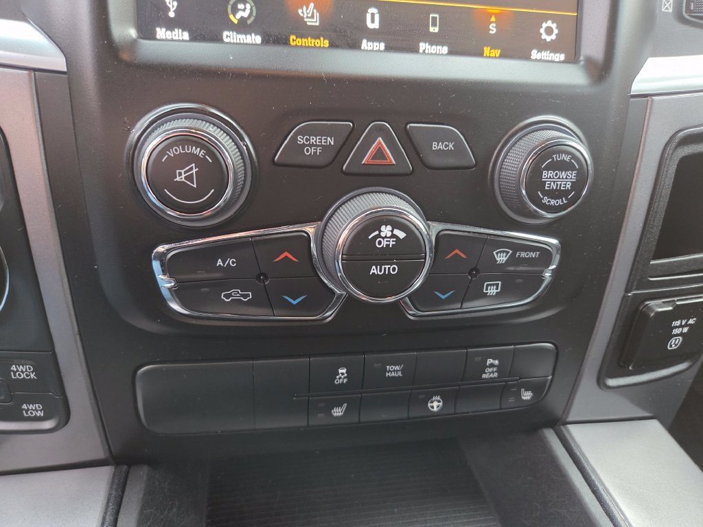Used 2022 RAM 1500 Warlock AWD/4WD image 17