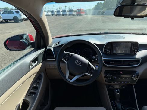 Used 2021 Hyundai Tucson Value FWD image 15