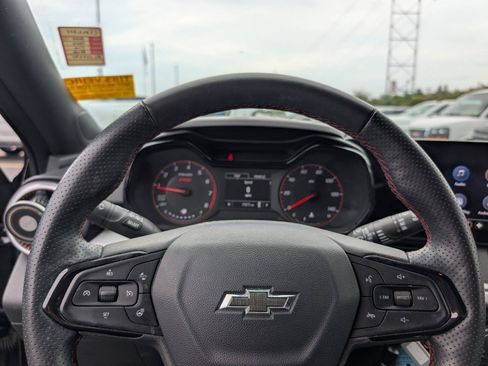 Used 2024 Chevrolet Trax RS w/ Driver Confidence Package FWD image 13