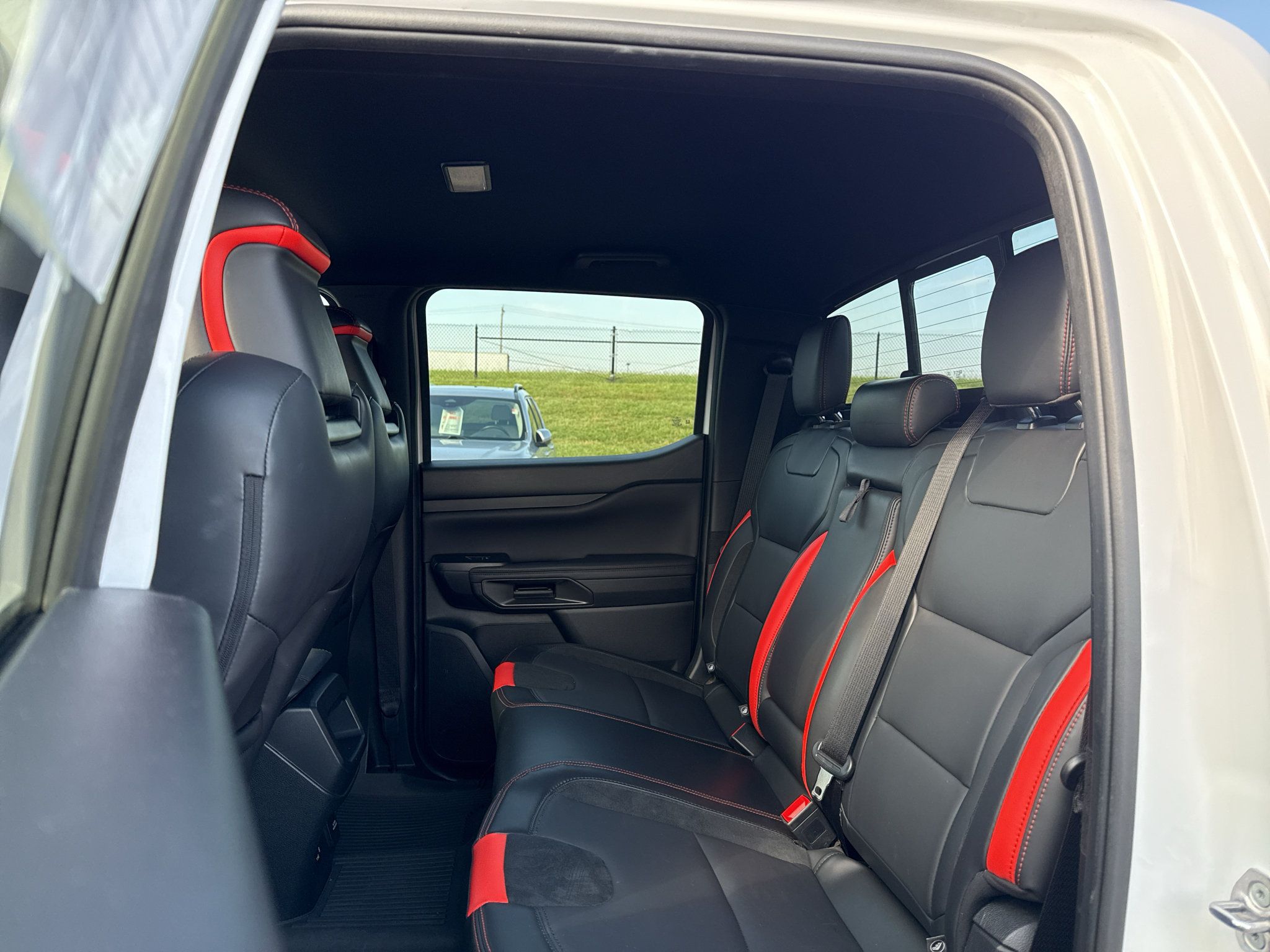 Used 2024 Ford Ranger Raptor AWD/4WD image 11