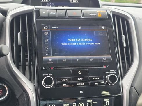 Used 2022 Subaru Ascent Touring AWD/4WD image 23