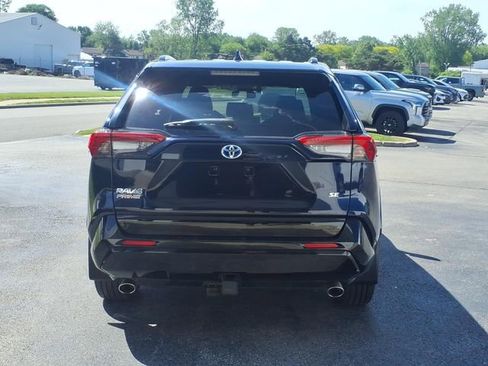 Certified 2021 Toyota RAV4 SE w/ Weather & Moonroof Package AWD/4WD image 21