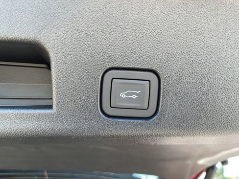 New 2026 Chevrolet Traverse Z71 w/ Driver Confidence Package image 51