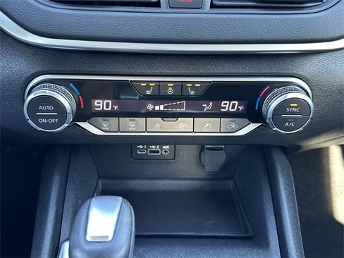 Used 2019 Nissan Altima 2.5 SV image 22