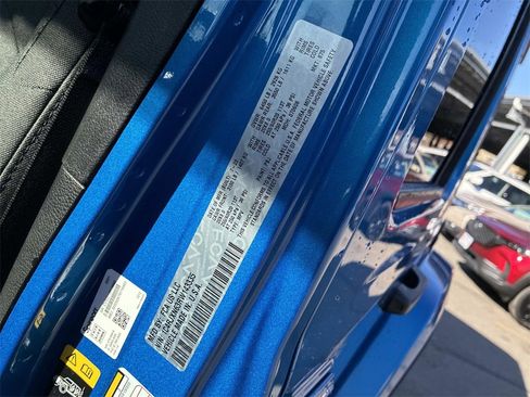 Used 2024 Jeep Wrangler Unlimited w/ Convenience Group image 19