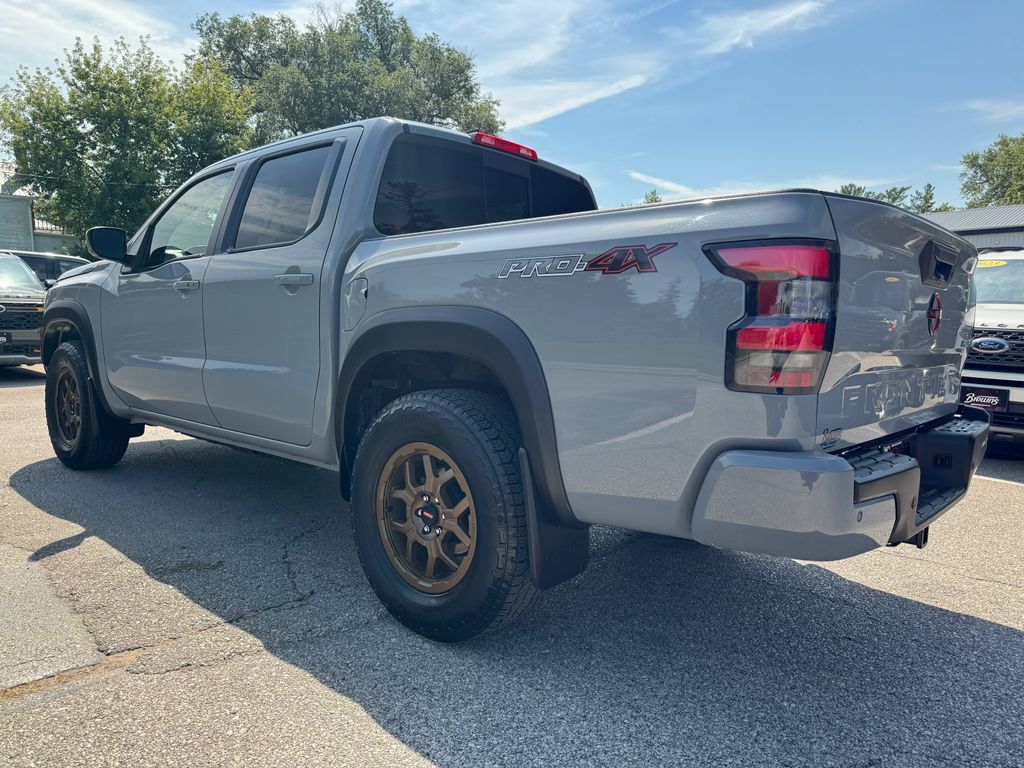 Used 2023 Nissan Frontier PRO-4X w/ Technology Package AWD/4WD image 7