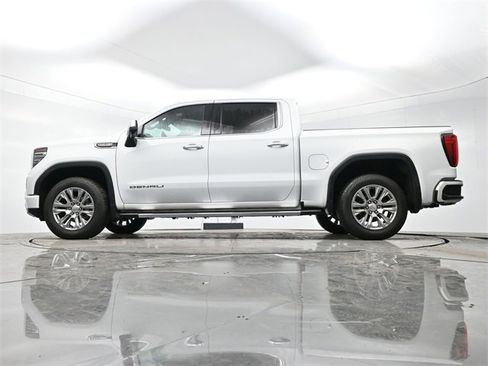 Used 2022 GMC Sierra 1500 Denali image 12