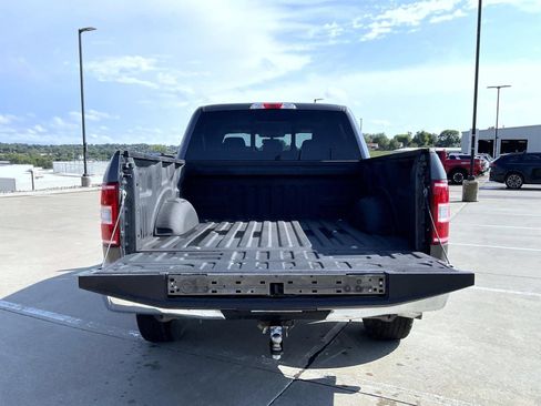 Used 2019 Ford F150 XLT w/ Equipment Group 302A Luxury AWD/4WD image 9