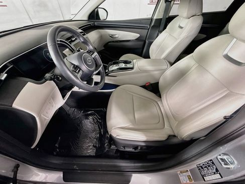 Certified 2024 Hyundai Tucson Limited AWD/4WD image 26