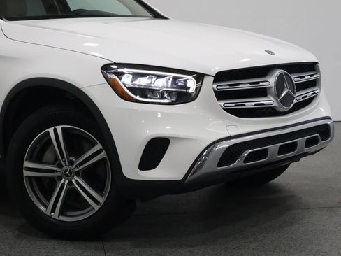 Used 2020 Mercedes-Benz GLC 300 4MATIC image 3