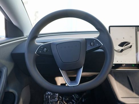 Used 2026 Tesla Model 3 Long Range image 38