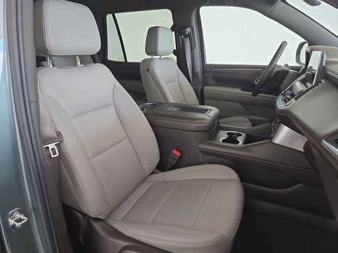 Certified 2024 Chevrolet Tahoe LT RWD image 33