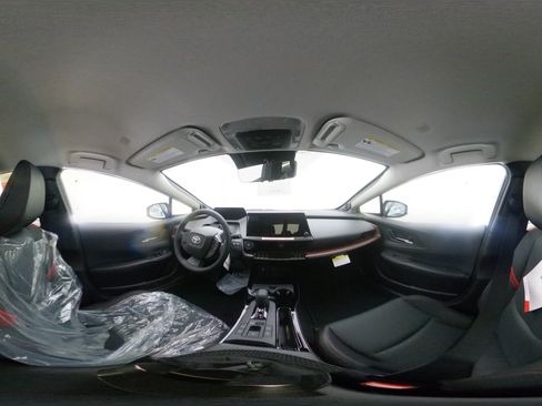 New 2026 Toyota Prius Plug-In Hybrid FWD image 57