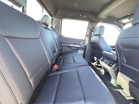 Used 2025 Ford F150 Lariat w/ Equipment Group 501A Mid image 14